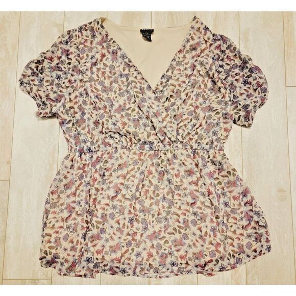 Torrid 1 Purples Floral Babydoll Blouse Cinch Waist Lined‎ Plunging V-Neck SS - Picture 1 of 4
